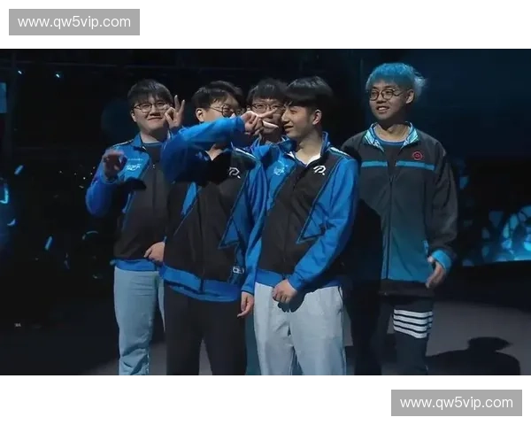 DOTA2职业圈再陷风波多支战队曝出长期欠薪引发选手维权风潮 DOTA2职业圈再陷风波多支战队曝出长期欠薪引发选手维权风潮